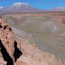 Lascar with a deserted valley